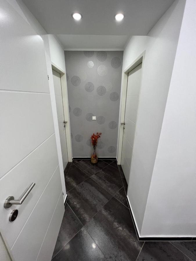 Monterey Apartment Vienna Viena Exterior foto